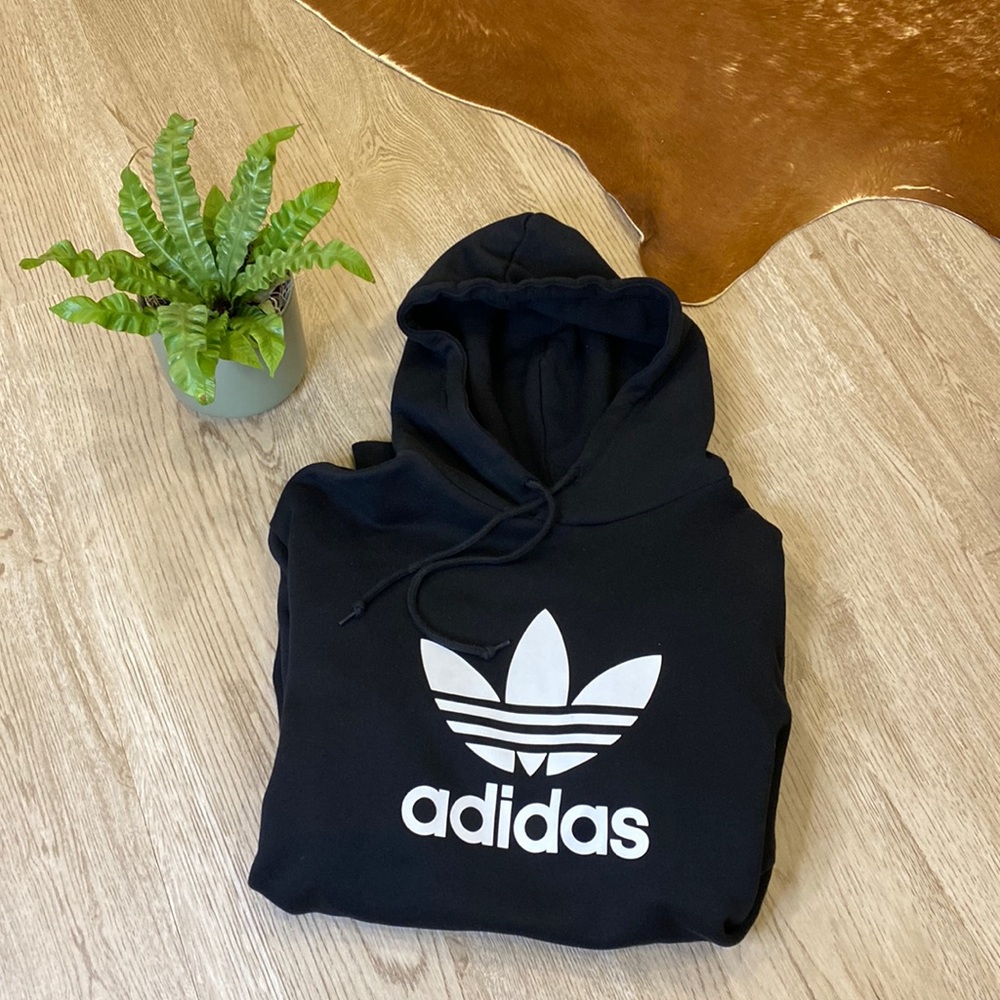 Men’s Adidas Hoodie (Medium)